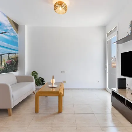Apartamento La Orilla *